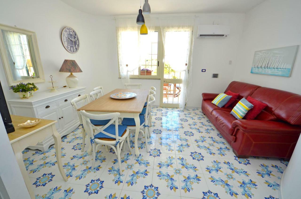 Casa Baia Tramonto Βίλα Patù Εξωτερικό φωτογραφία